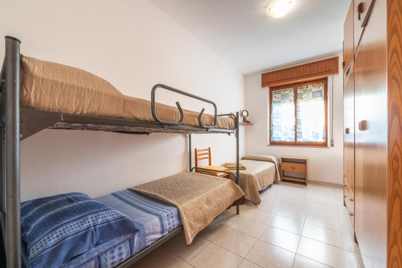 Casa Vacanze San Giovanni San Giovanni Suergiu Bagian luar foto