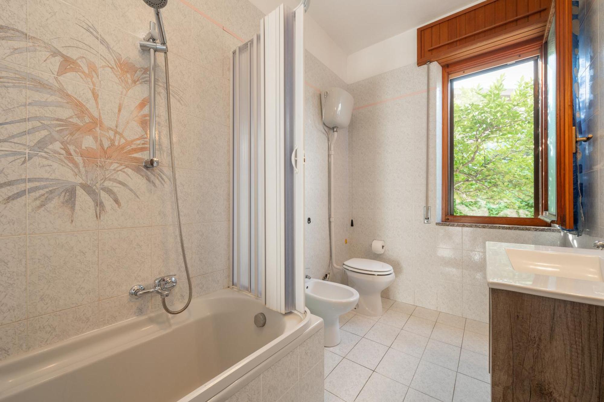 Casa Vacanze San Giovanni San Giovanni Suergiu Bagian luar foto