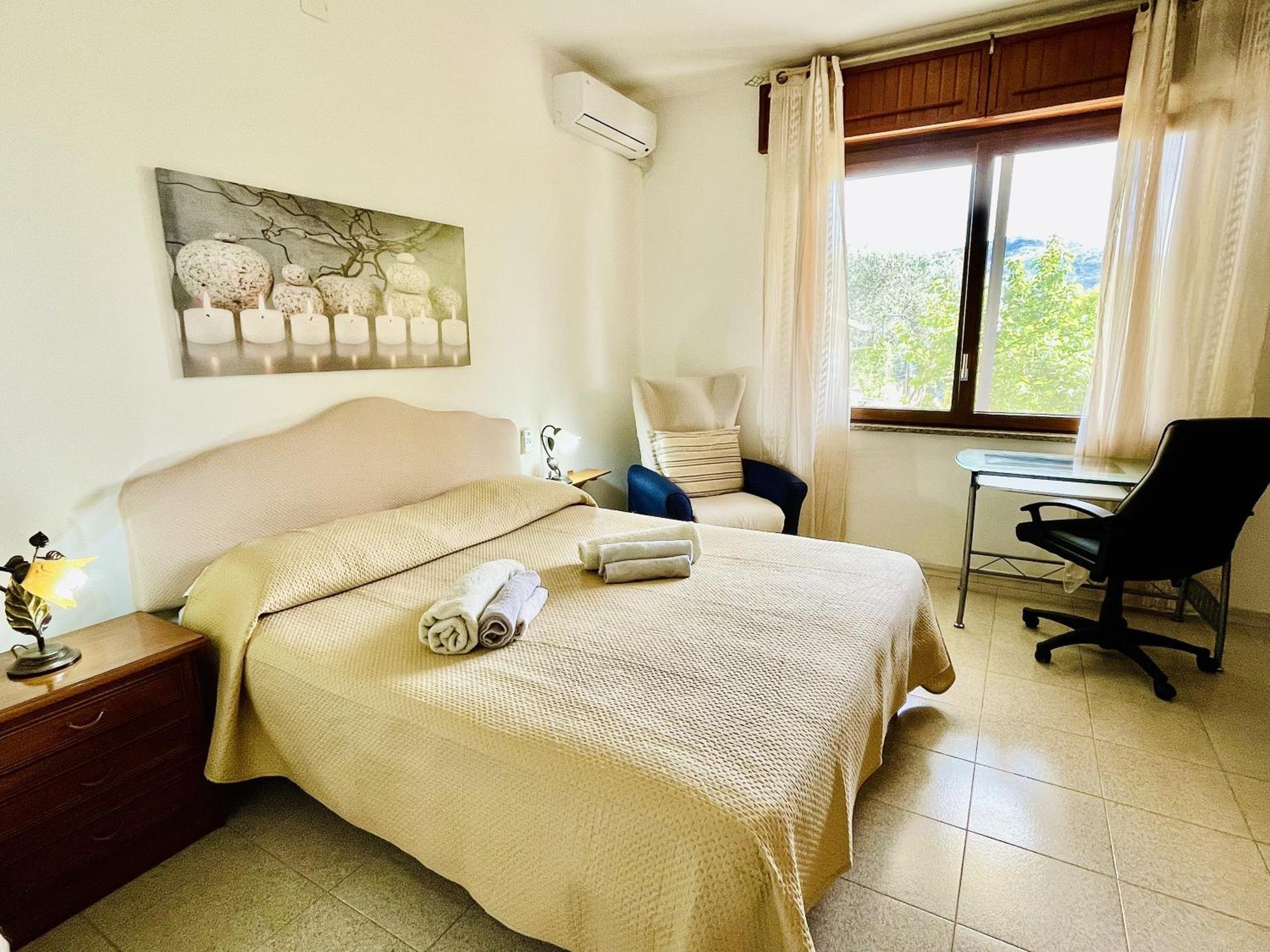 Casa Vacanze San Giovanni San Giovanni Suergiu Bagian luar foto